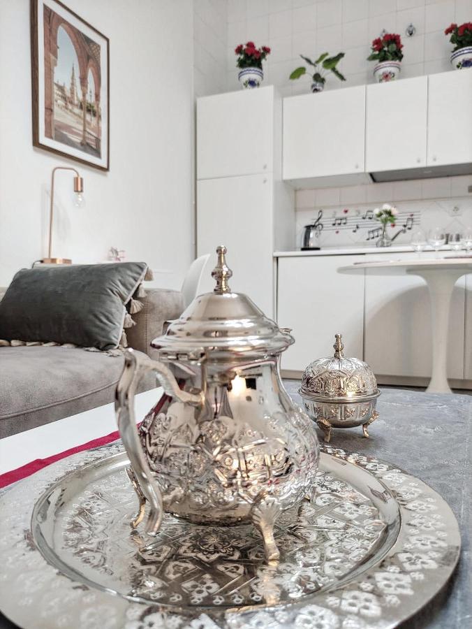 Ciriaco By Sevillaluxurysuites Eksteriør bilde